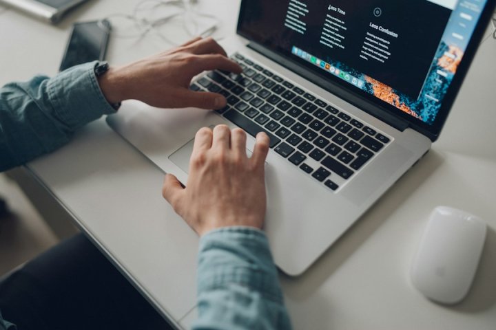 سفارش بازنویسی و پارافریز متن
