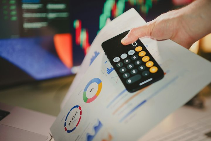 تحلیل آماری با ایویوز